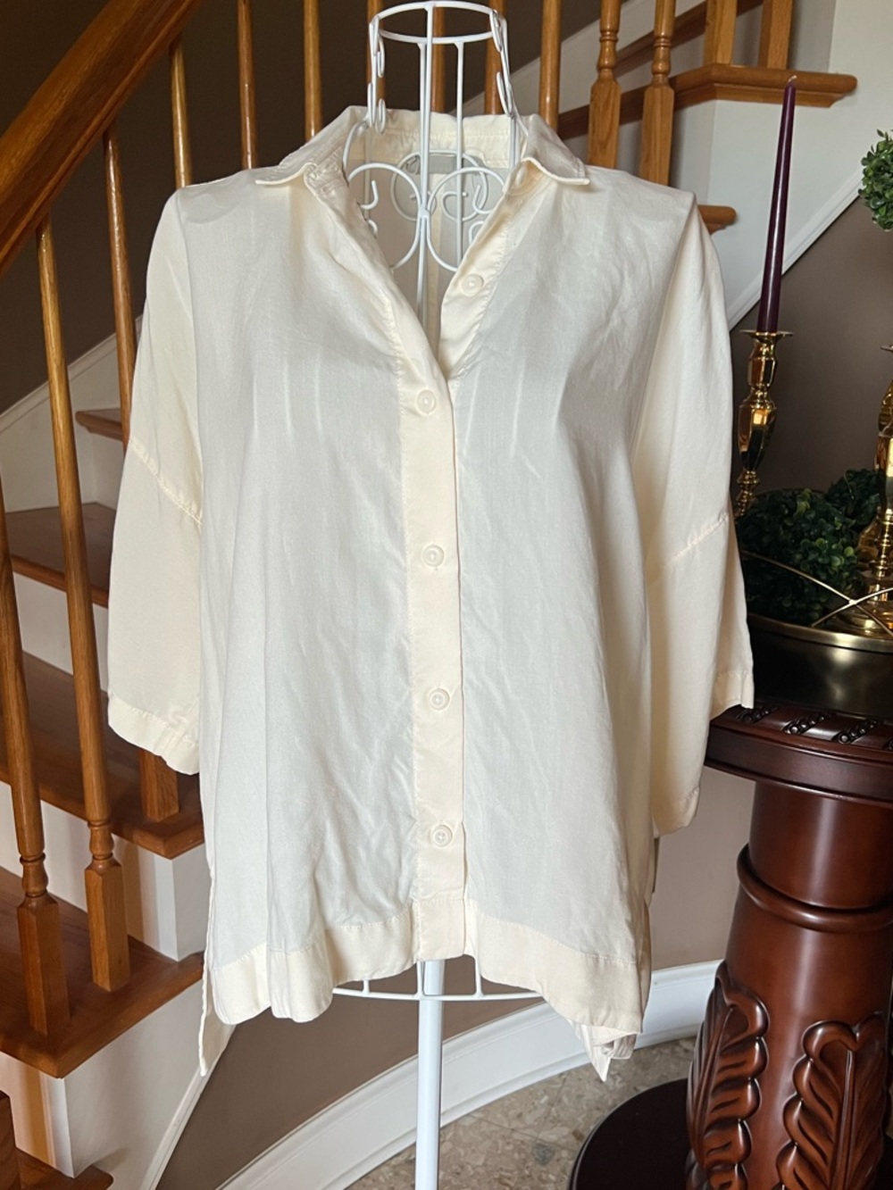 Everlane Ivory Button Down Short Sleeve Asymmetric Shirt Quiet Luxury Capsule S